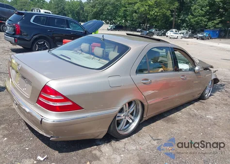 2001 Mercedes-Benz S 500 z USA, uszkodzony, nr VIN WDBNG75JX1A219683